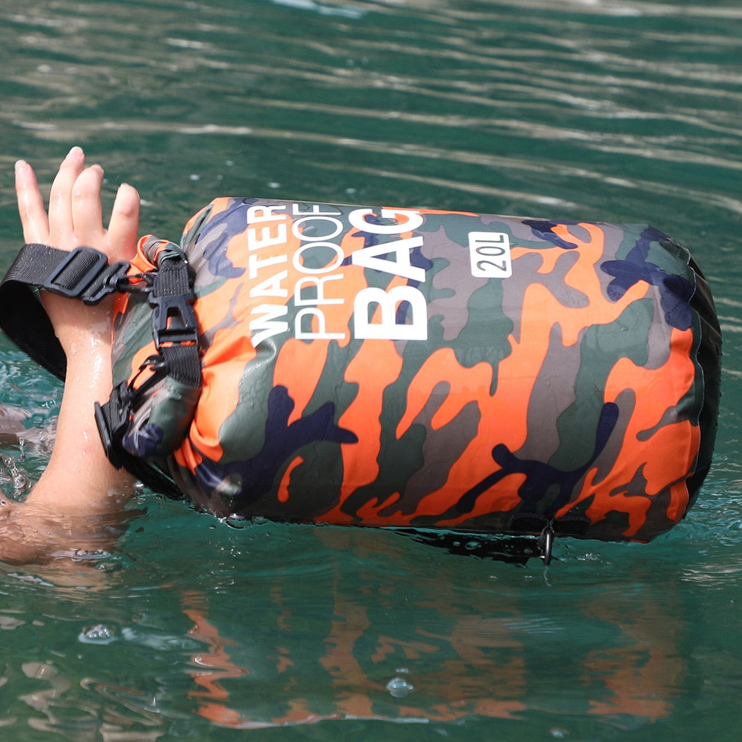 2/5/10/15L Outdoor Camouflage Waterproof Portable dry bag - Unreel Clothes for fishing and the outdoors.